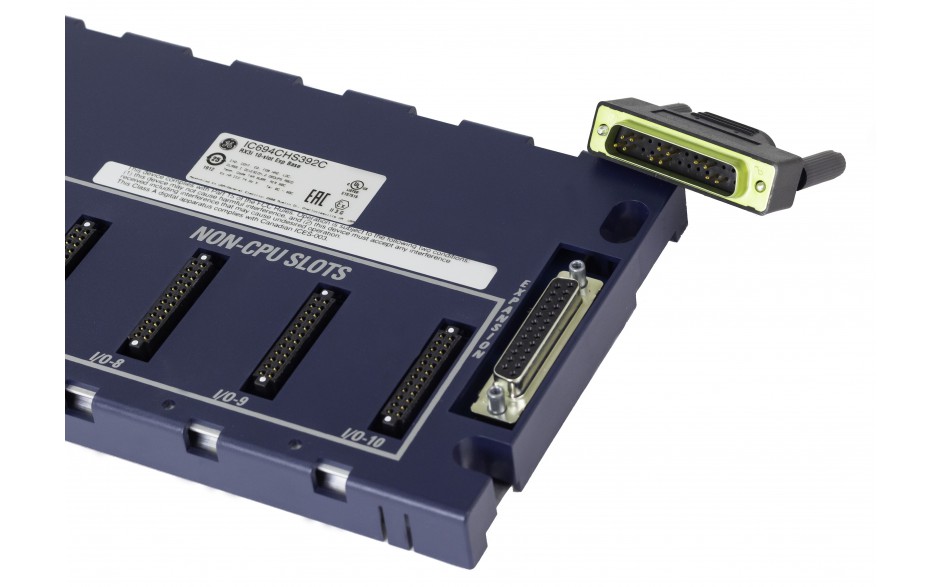 RX3i - Kaseta rozszerzająca dla kontrolera RX3i; 10 gniazd - wymaga w kasecie głównej modułu IC695LRE001